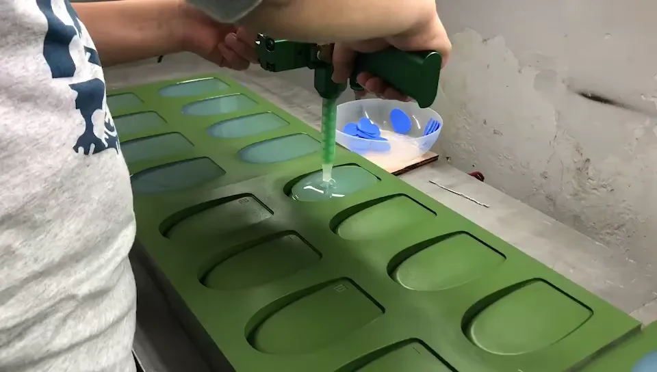 Vídeo de produção de palmilhas de silicone